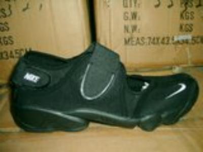 Nike Air Rift-9